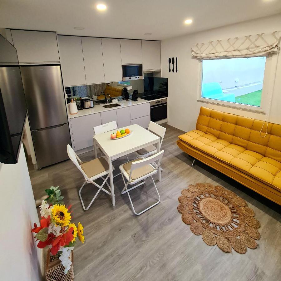 Villas Com Piscina บีลาโนวาเดกายา ภายนอก รูปภาพ