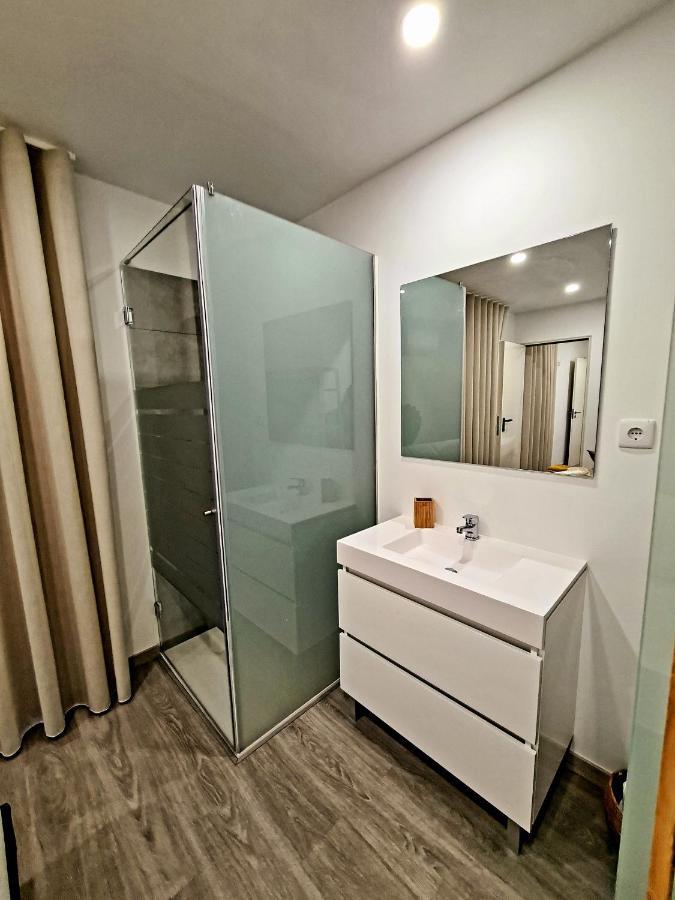 Villas Com Piscina บีลาโนวาเดกายา ภายนอก รูปภาพ
