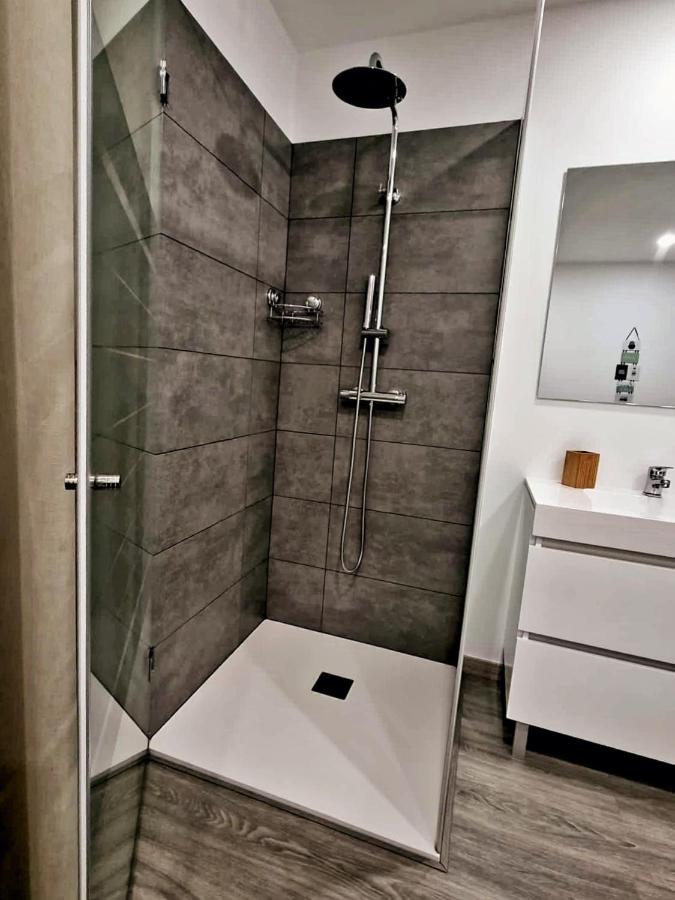 Villas Com Piscina บีลาโนวาเดกายา ภายนอก รูปภาพ