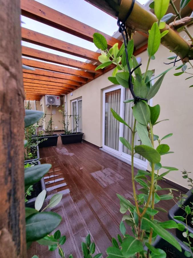 Villas Com Piscina บีลาโนวาเดกายา ภายนอก รูปภาพ