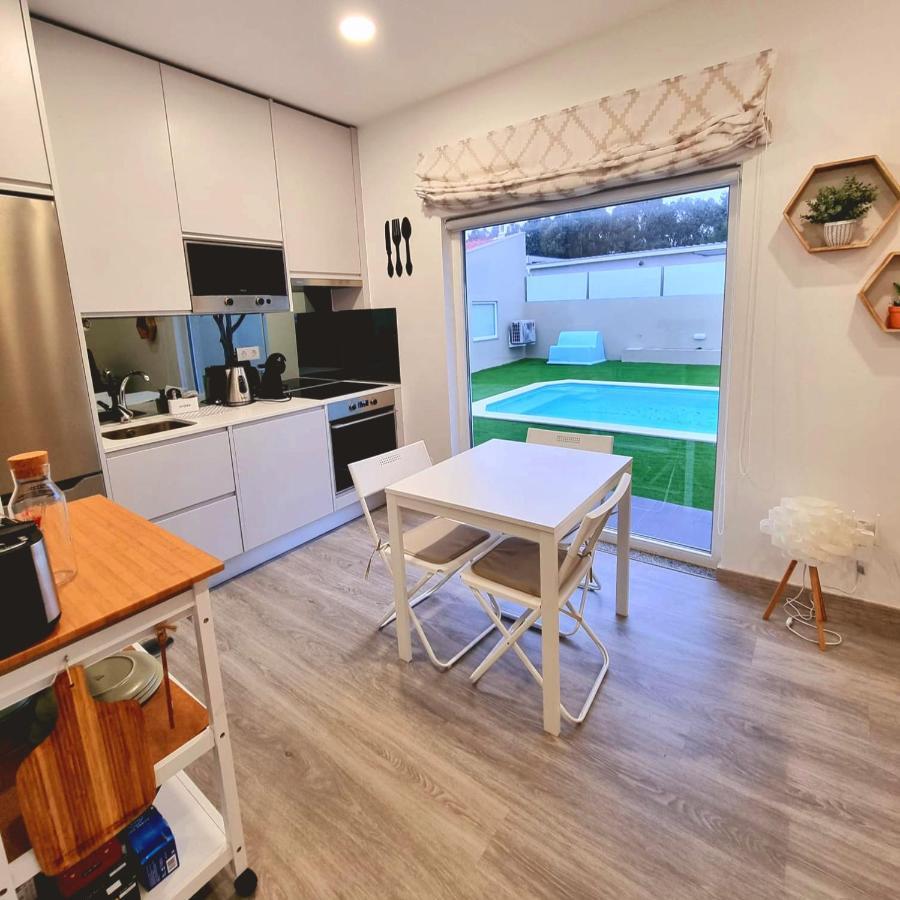 Villas Com Piscina บีลาโนวาเดกายา ภายนอก รูปภาพ
