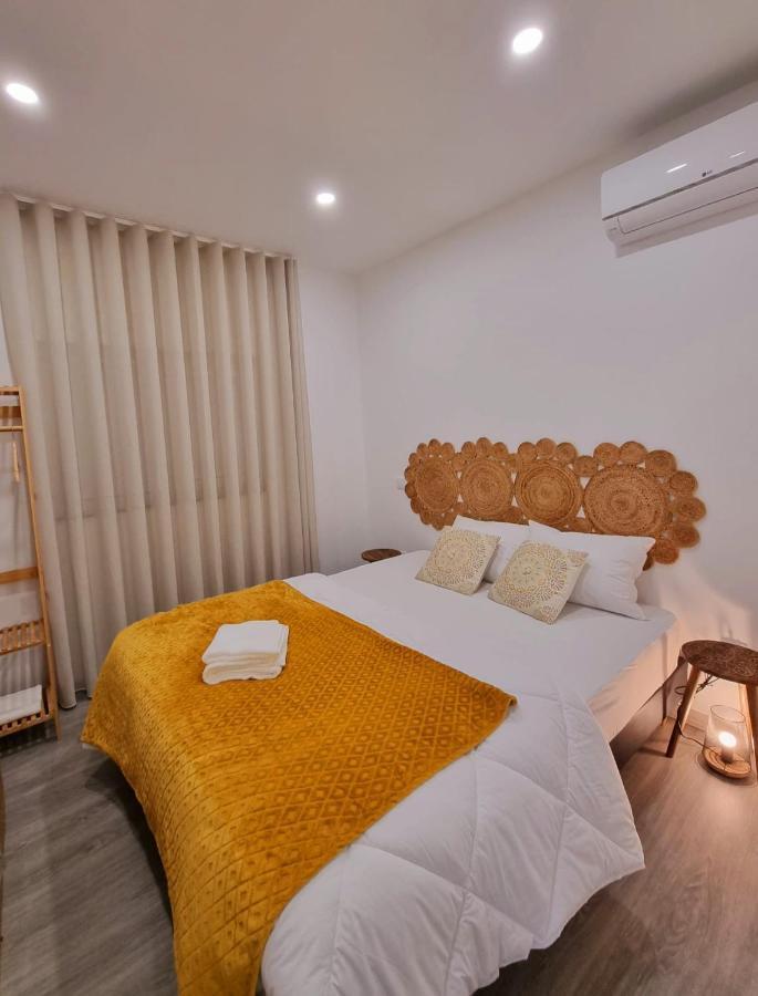 Villas Com Piscina บีลาโนวาเดกายา ภายนอก รูปภาพ